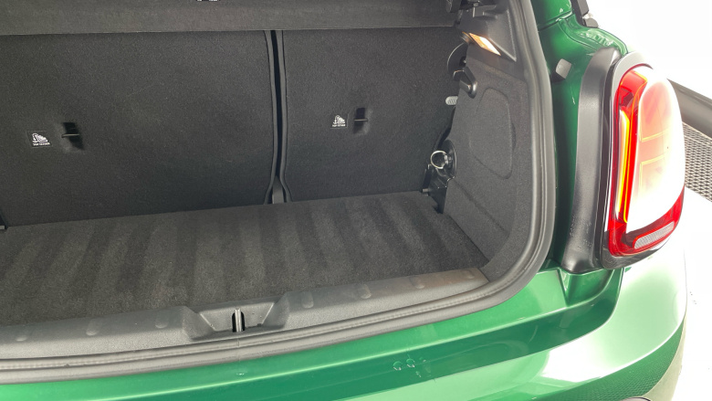 MINI Hatchback 1.5 Cooper Sport 3dr Auto Petrol Hatchback